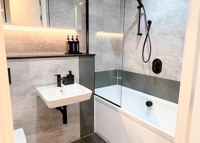 2Br 2Ba In The Heart Of Manchester